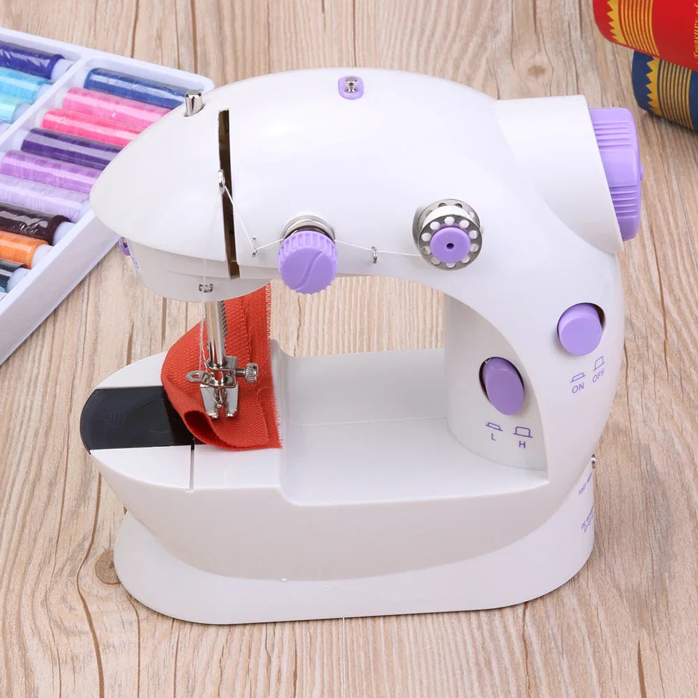 Mini maquina de coser Nagada
