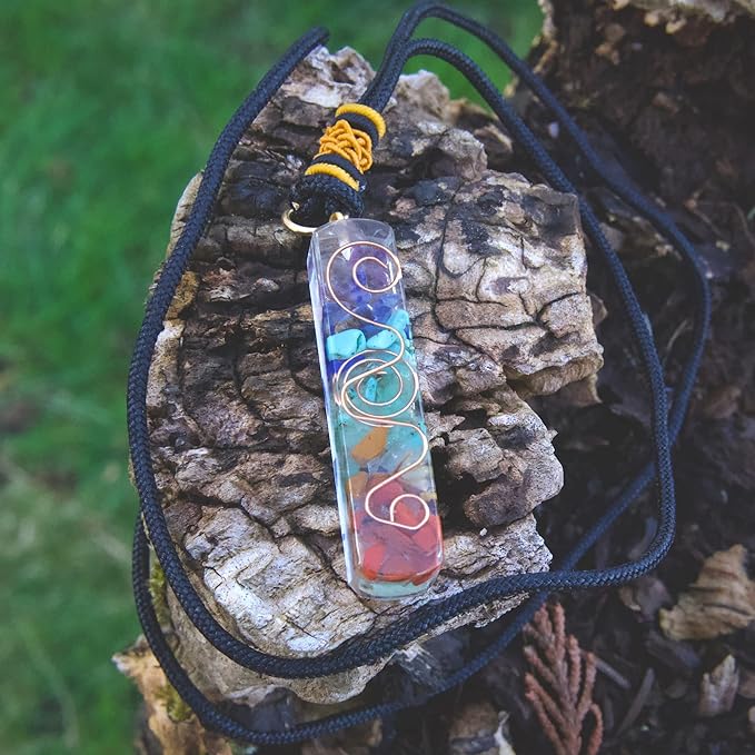 Om™ - Collar de los 7 chakras